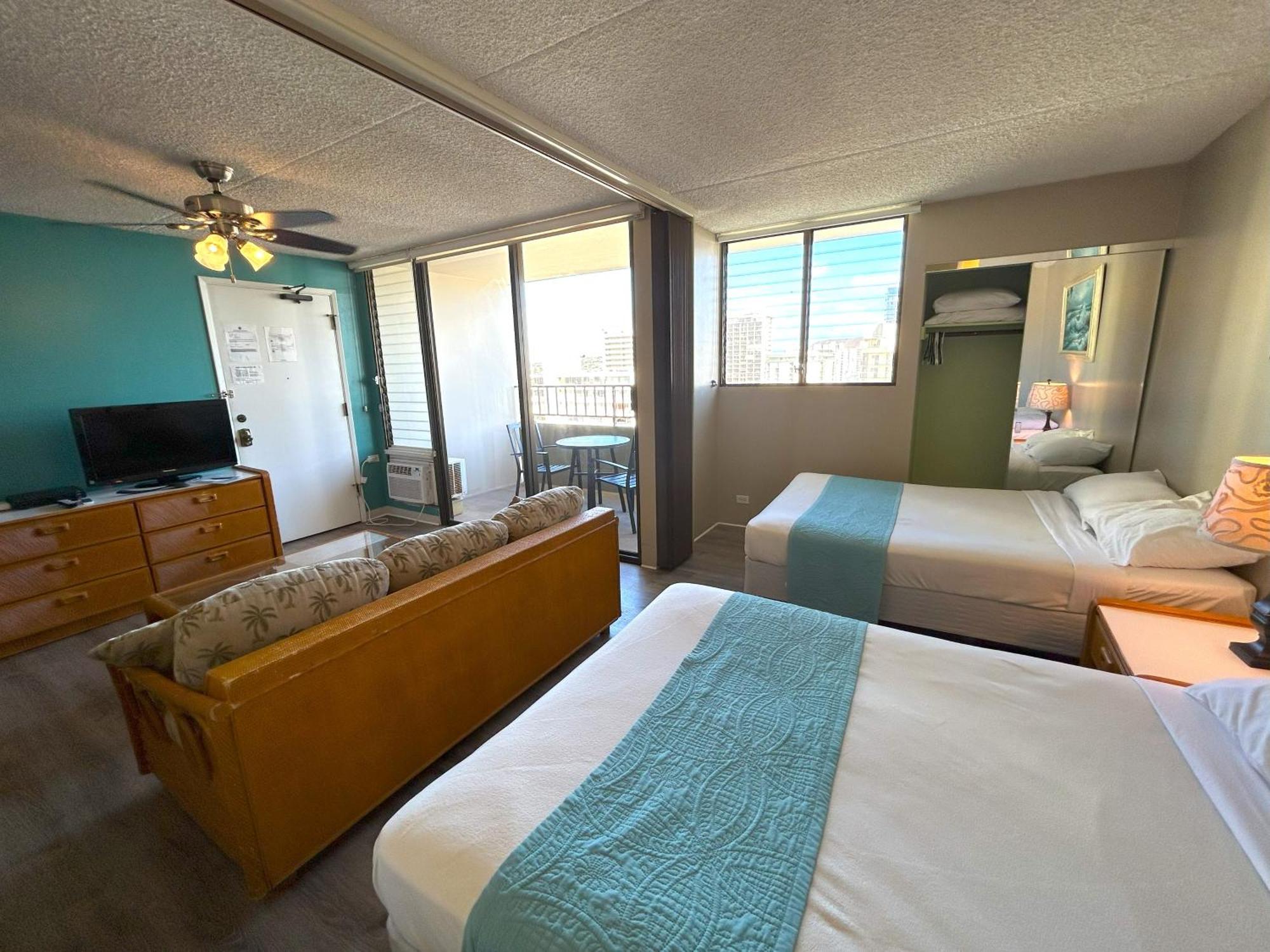 Royal Kuhio 1606 - Spacious Studio With Diamond Head City Views In The Heart Of Waikiki! 호놀룰루 외부 사진